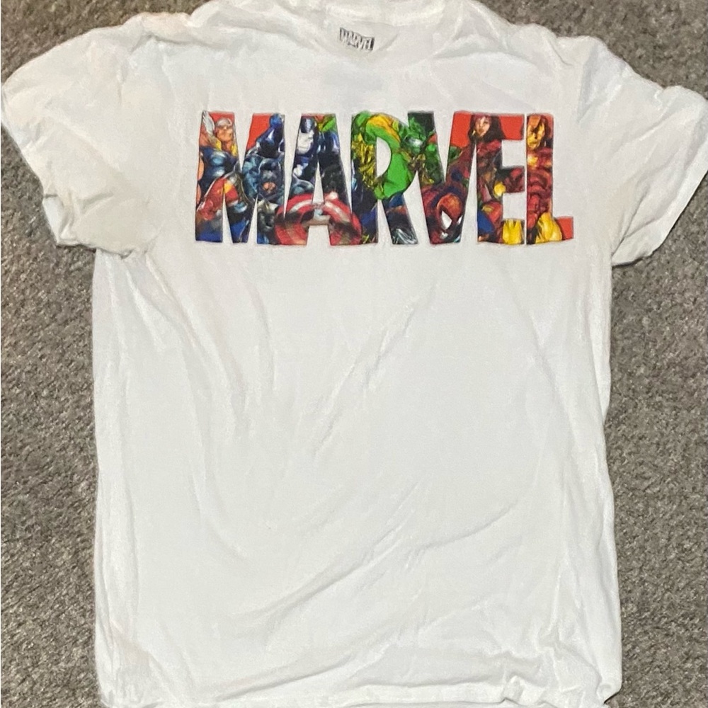 Marvel graphic t